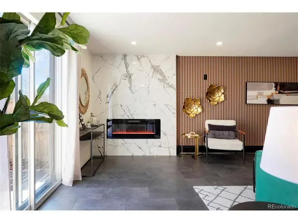 14 Nome #C, Aurora, CO 80012