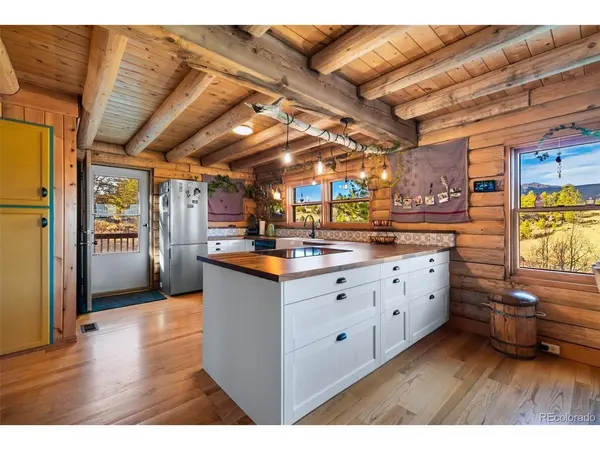 1326 Willow, Jefferson, CO 80456
