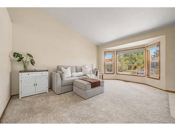 2137 Kay, Longmont, CO 80501