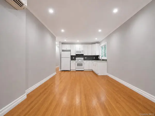 6324 Saunders ST, Rego Park, NY 11374