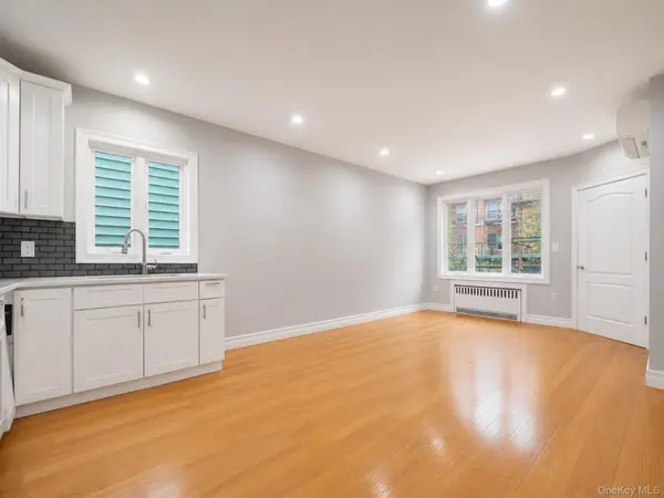 6324 Saunders ST, Rego Park, NY 11374