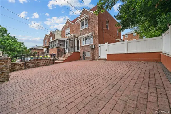 2351 Kingsland AVE, Bronx, NY 10469
