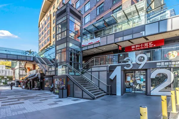 39-16 Prince ST #5E, Flushing, NY 11354