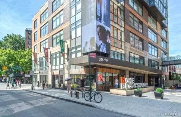 39-16 Prince ST #8C, Flushing, NY 11354