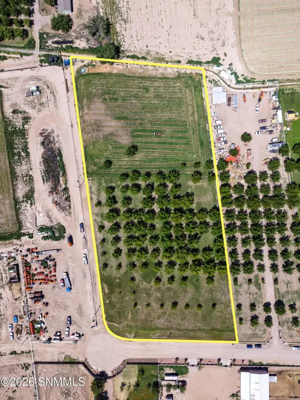 2905 Burkett PL, Anthony, NM 88021
