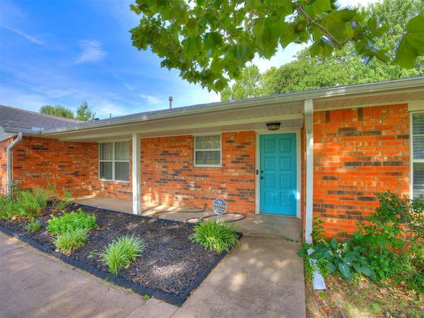 1135 Mockingbird CIR, Choctaw, OK 73020