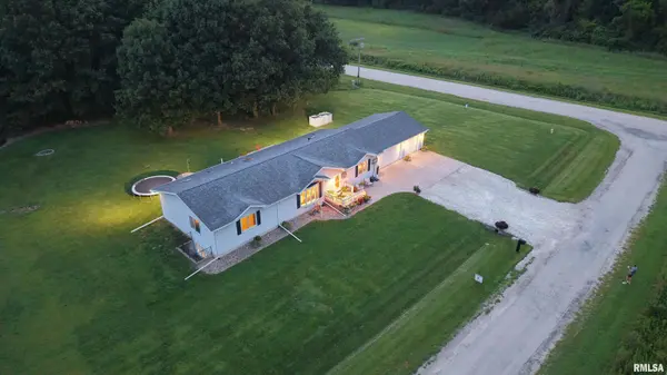 221 RIDGEWOOD CT, Dahinda, IL 61428
