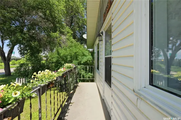 2525 McPherson AVENUE, Saskatoon, SK S7J 0T2