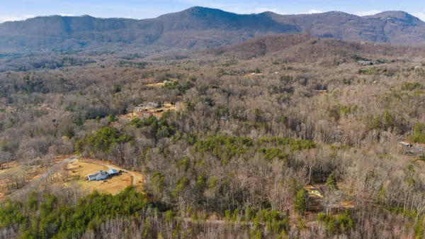 0 Hooker RD, Tryon, NC 28782