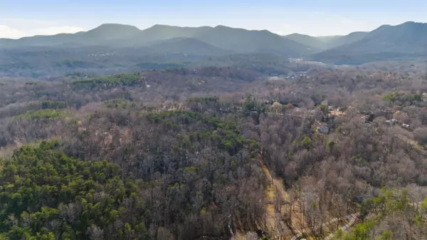 0 Hooker RD, Tryon, NC 28782