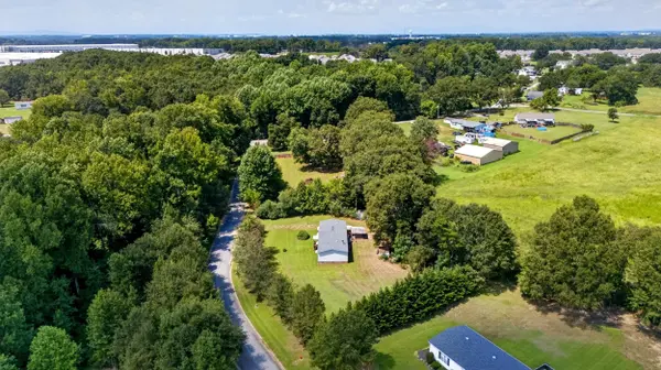 129 Pleasant Cove DR, Woodruff, SC 29388