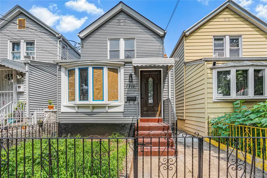 7711 97th AVE, Ozone Park, NY 11416