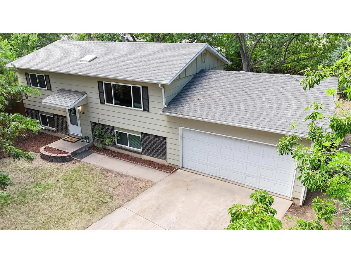 2212 Woodford, Fort Collins, CO 80521