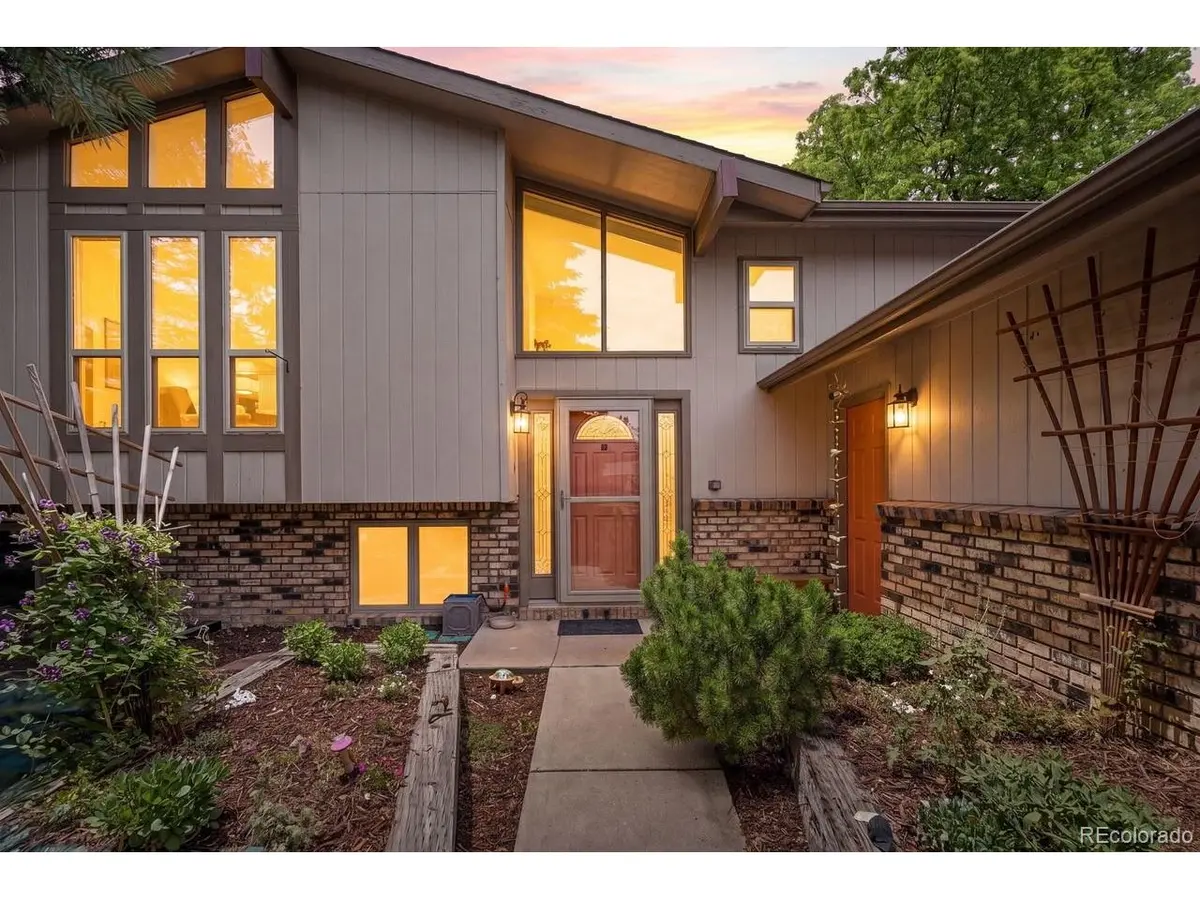 2217 Dunbar, Longmont, CO 80501