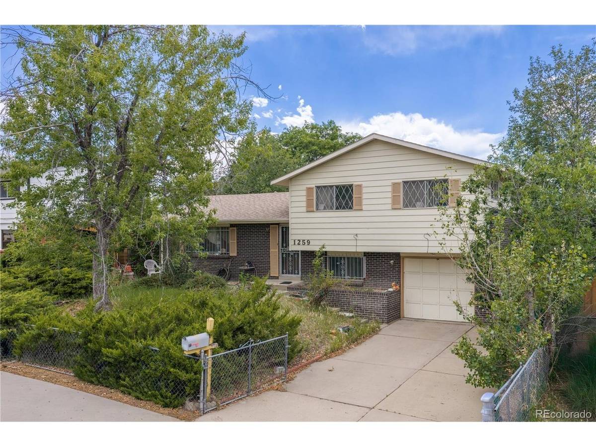 1259 Dearborn, Aurora, CO 80011