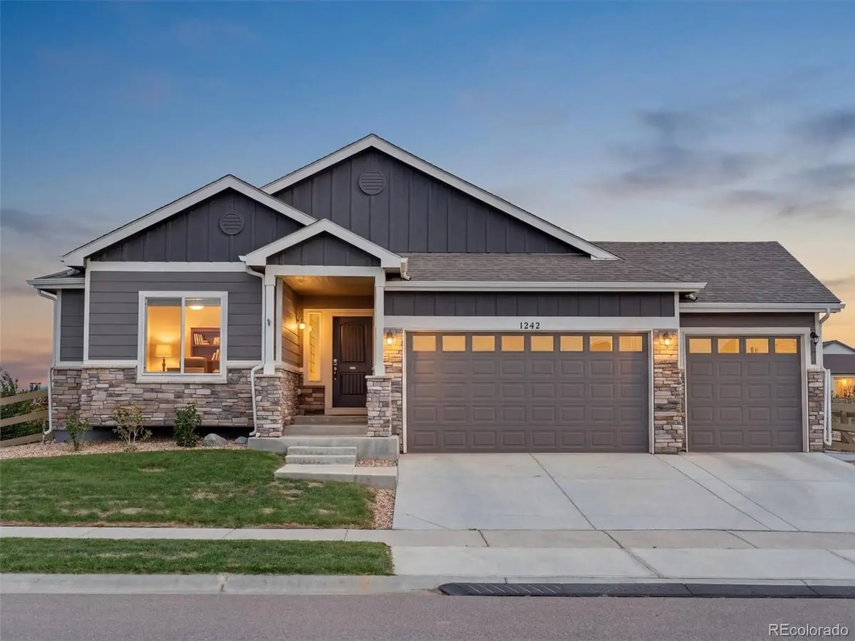 1242 Larimer Ridge, Timnath, CO 80547