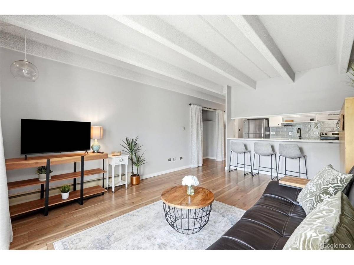1265 Elizabeth #503, Denver, CO 80206
