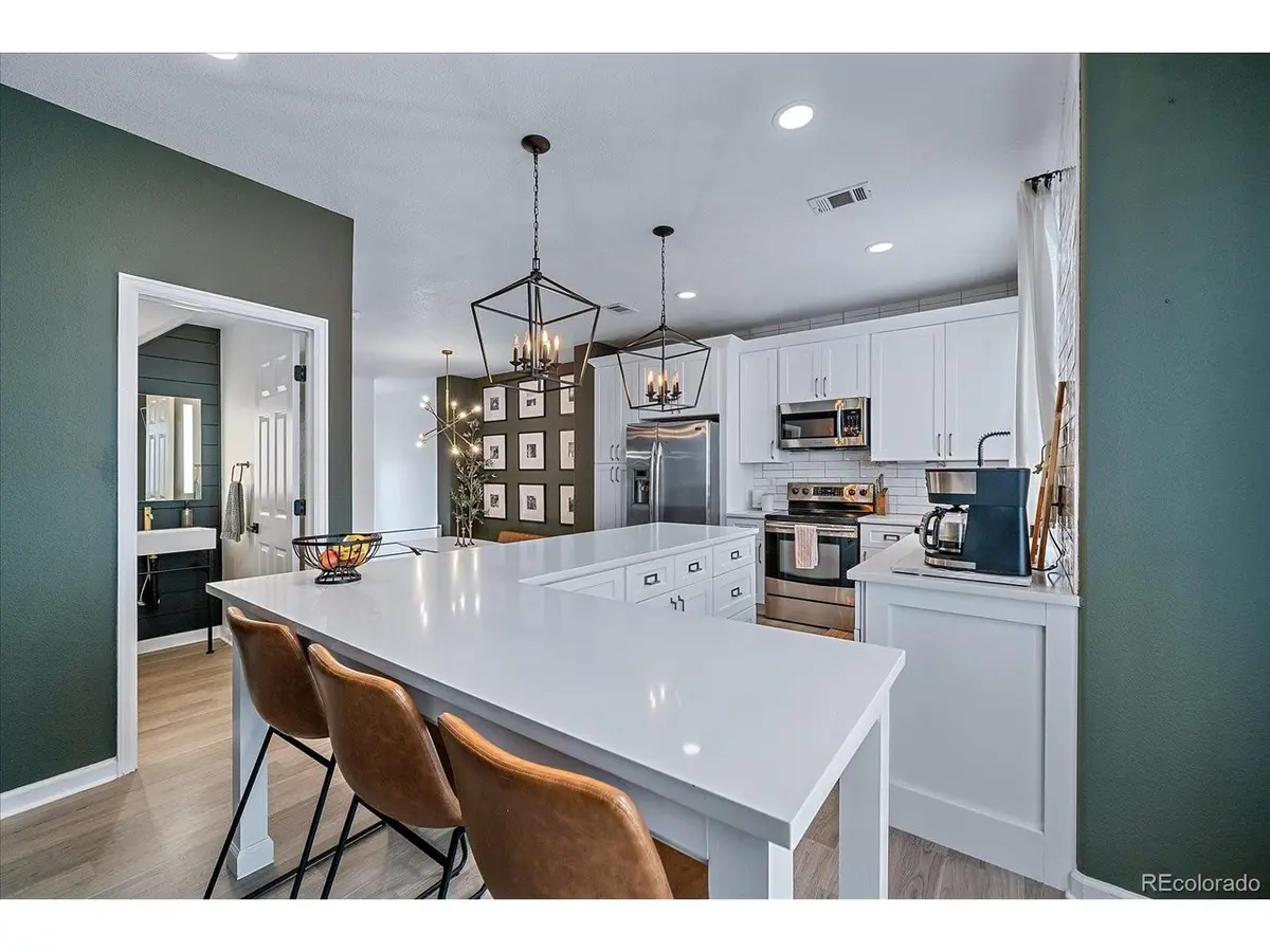 11250 Florence #12D, Commerce City, CO 80640