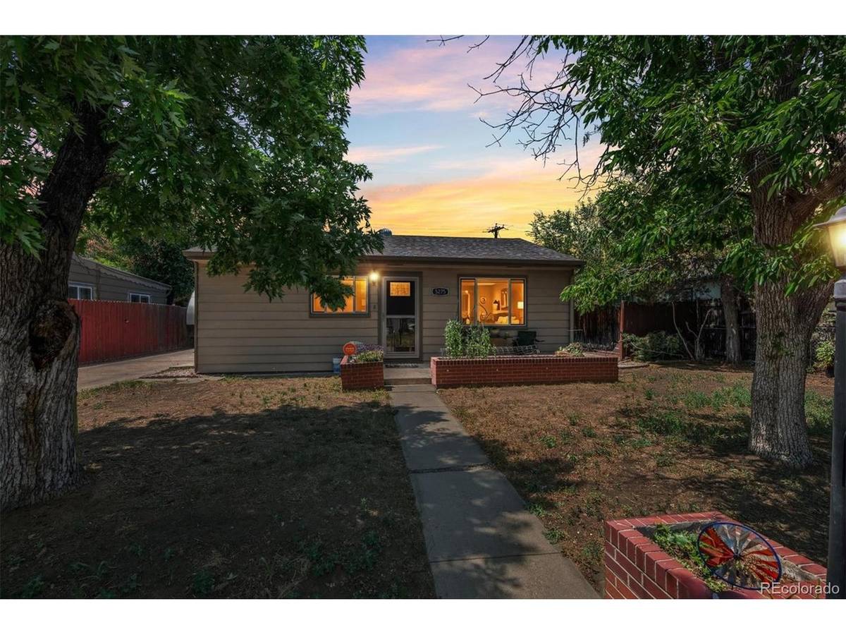 5275 Ingalls, Arvada, CO 80002