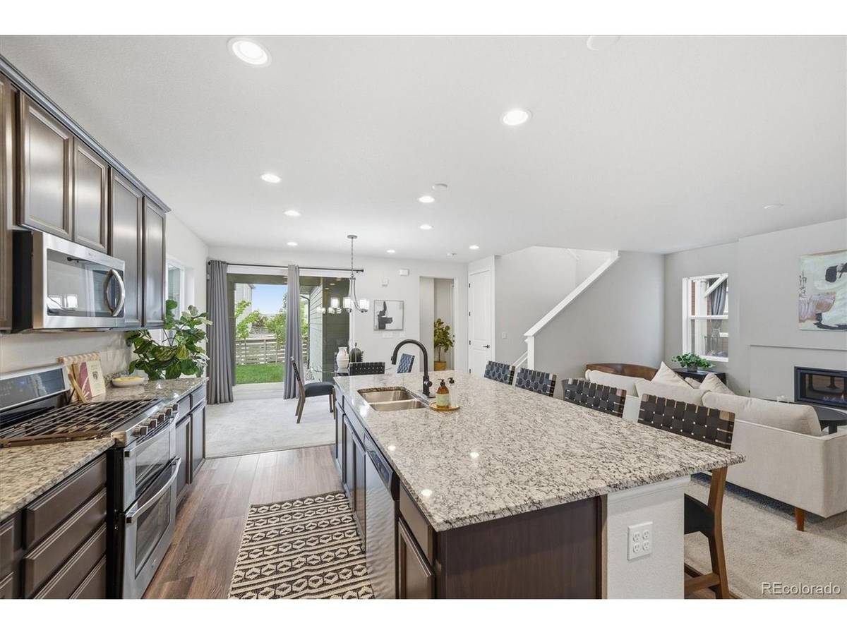 8726 Middle Fork, Littleton, CO 80125
