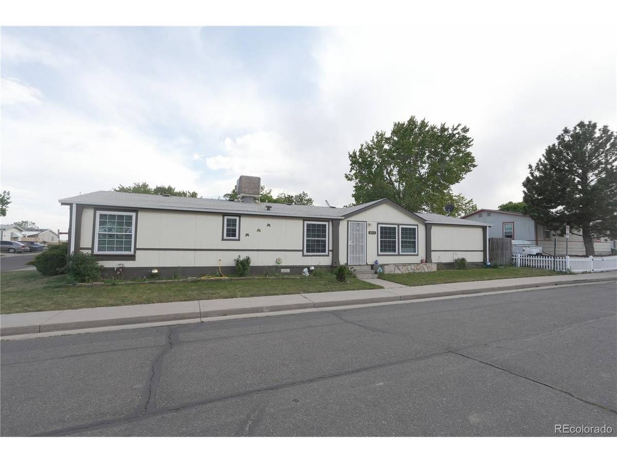 8391 Garfield, Denver, CO 80229