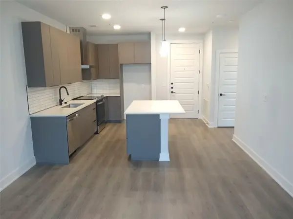 2220 Webberville RD #403, Austin, TX 78702
