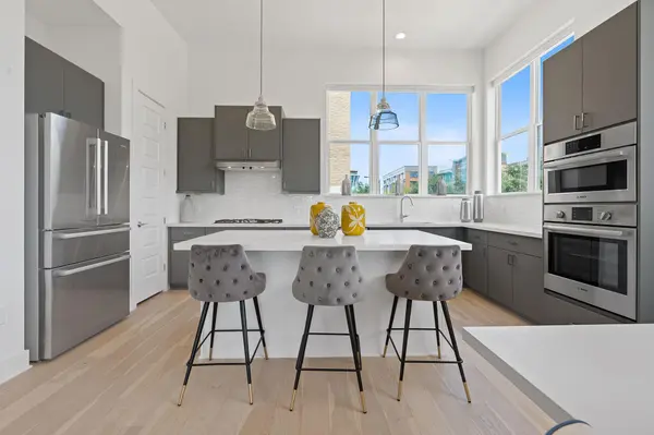 2805 McCurdy ST #1, Austin, TX 78723