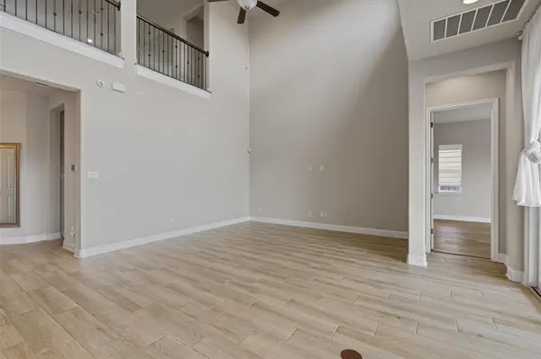 622 Cheyenne LN, Cedar Park, TX 78613