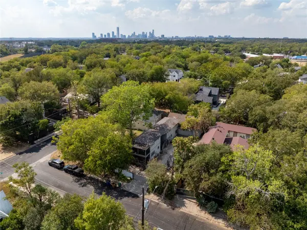 1112 Terry DR, Austin, TX 78721