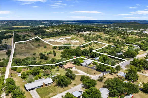 505 Chisum TRL, Burnet, TX 78611