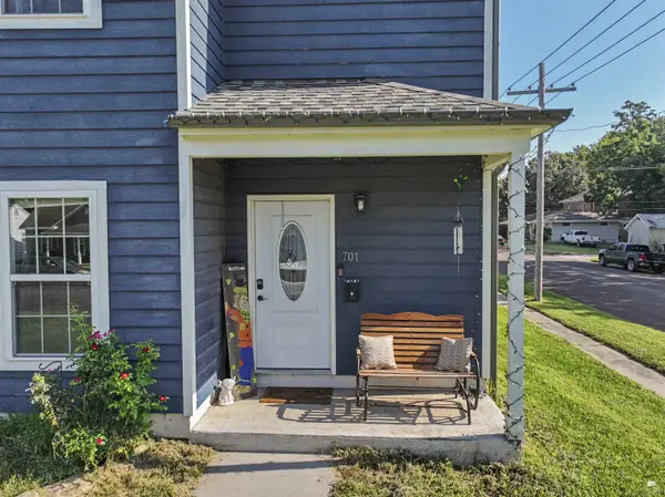 701 Durink ST, St. Marys, KS 66536