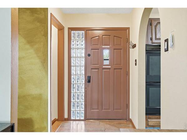11 James, Longmont, CO 80501