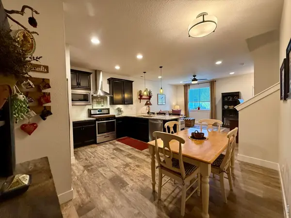 694 Stonebridge, Longmont, CO 80503