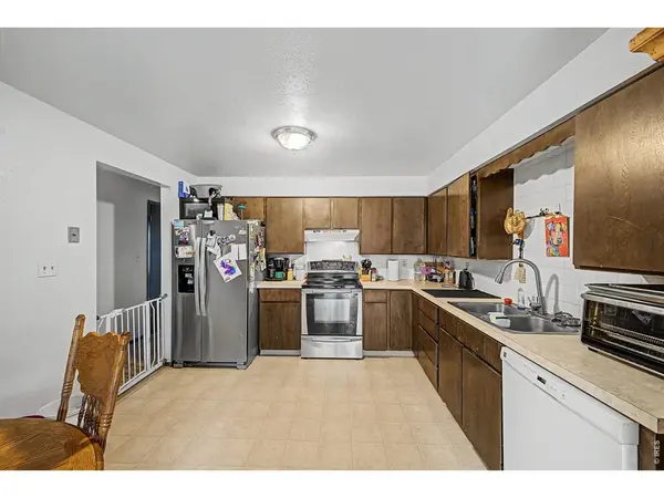 938 Kelly, Longmont, CO 80501