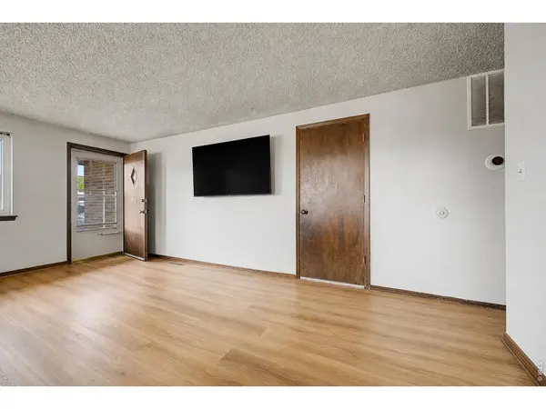938 Kelly, Longmont, CO 80501