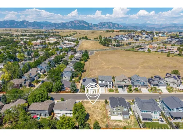 130 Cherrywood, Louisville, CO 80027