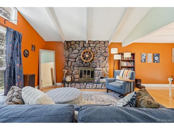 2217 Dunbar, Longmont, CO 80501