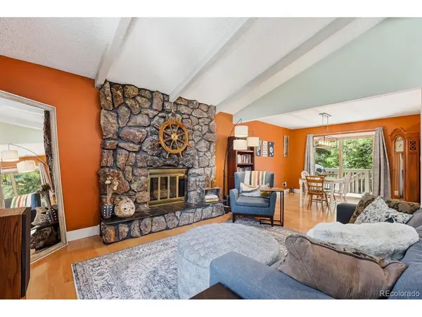 2217 Dunbar, Longmont, CO 80501
