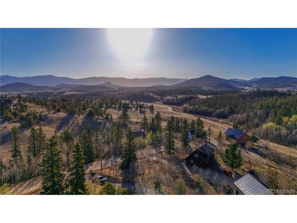 589 Warpath, Jefferson, CO 80456