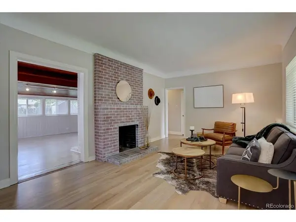 2812 Krameria, Denver, CO 80207