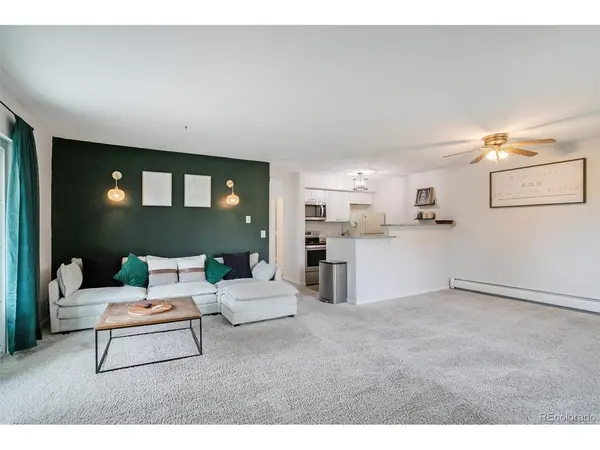 5770 E Warren #317, Denver, CO 80222