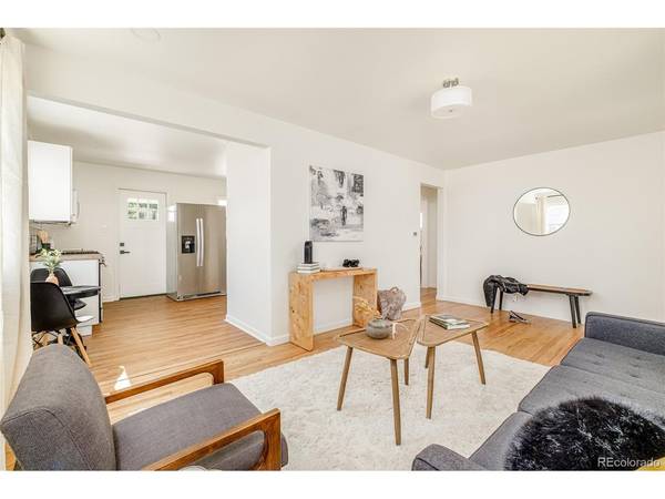 965 Lima, Aurora, CO 80010