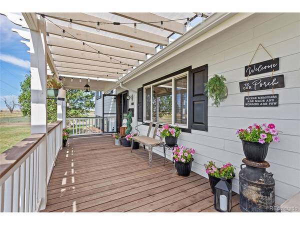 54465 E County Road 6, Strasburg, CO 80136