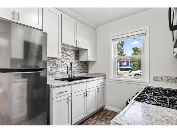 1173 Chester, Aurora, CO 80010