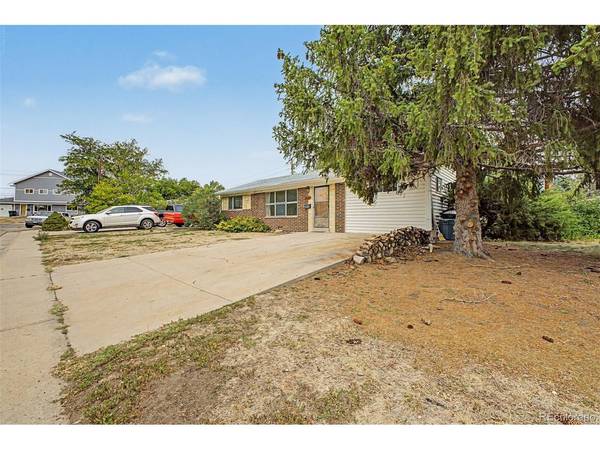 9921 W 54th, Arvada, CO 80002