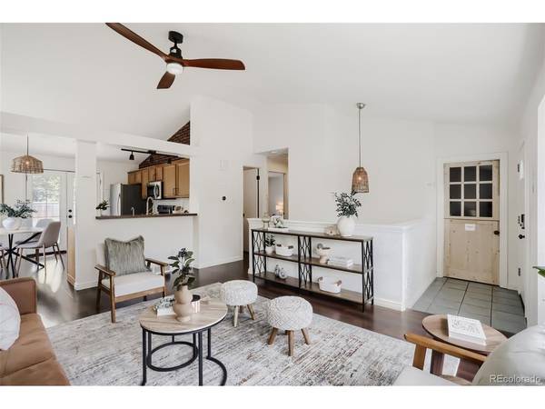 2155 Steele, Longmont, CO 80501