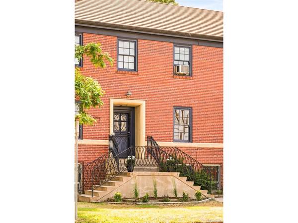 375 S Navajo #2A, Denver, CO 80223