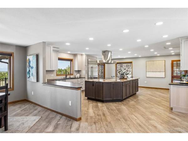 6166 S Netherland, Centennial, CO 80016