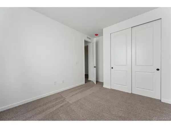 25283 E Warren, Aurora, CO 80018