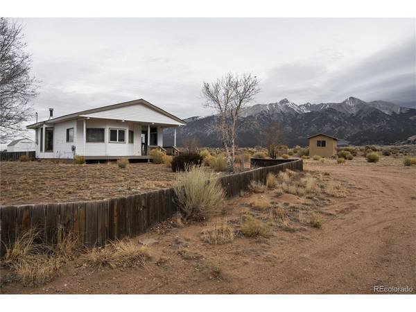 32500 Oak,  Blanca,  CO 81123